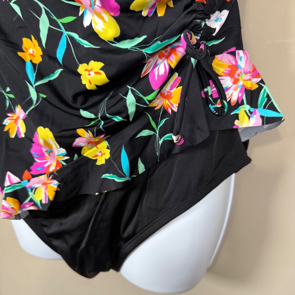 St John's Bay Floral Faux Wrap One Piece Swimsuit 22W - Picture 6 of 13